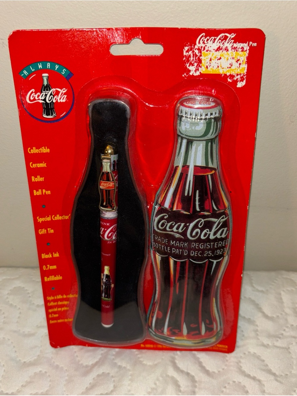 Coca‑Cola Vintage Branded Pen Backing Card - Red & White